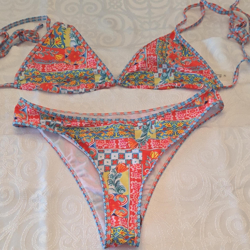 SHEIN Multicolor Floral Bikini
